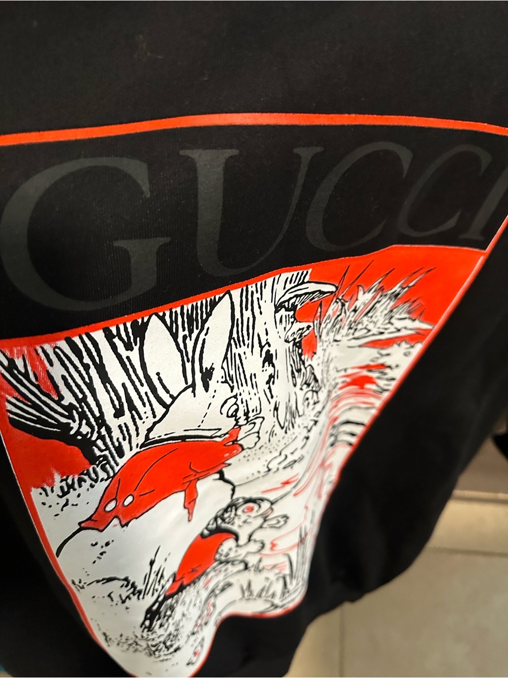 Black Crewneck Sweatshirt with Red and White Graphic size L - Picture 3 of 4
